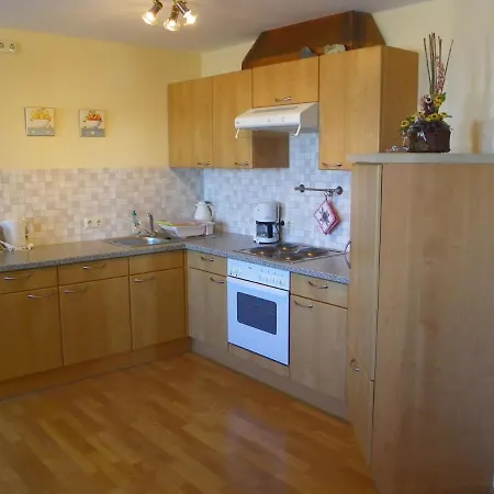 Ferienwohnungen Schwaerzler Apartment *